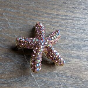 Rose Gold Bejewelled Starfish Brooch
